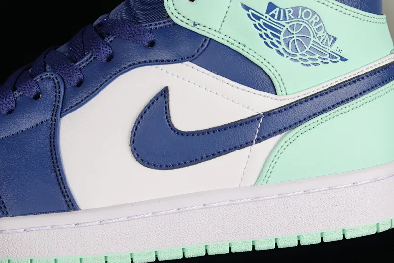 All categories Air Jordan Jordan series basketball shoes Air Jordan 1 Mid Air Jordan AJ1 Mid AJ1 Joe 1 blue white green mid-top basketball shoes 554724-413
